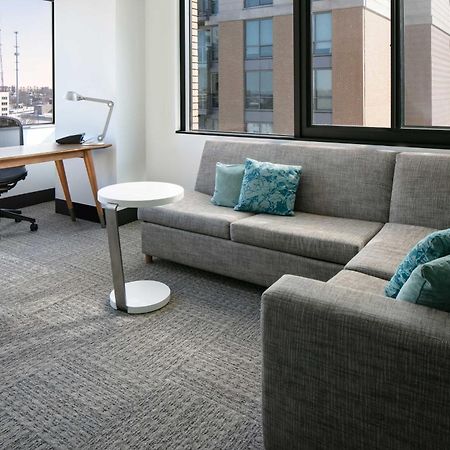 Element Omaha Midtown Crossing Hotel Екстериор снимка