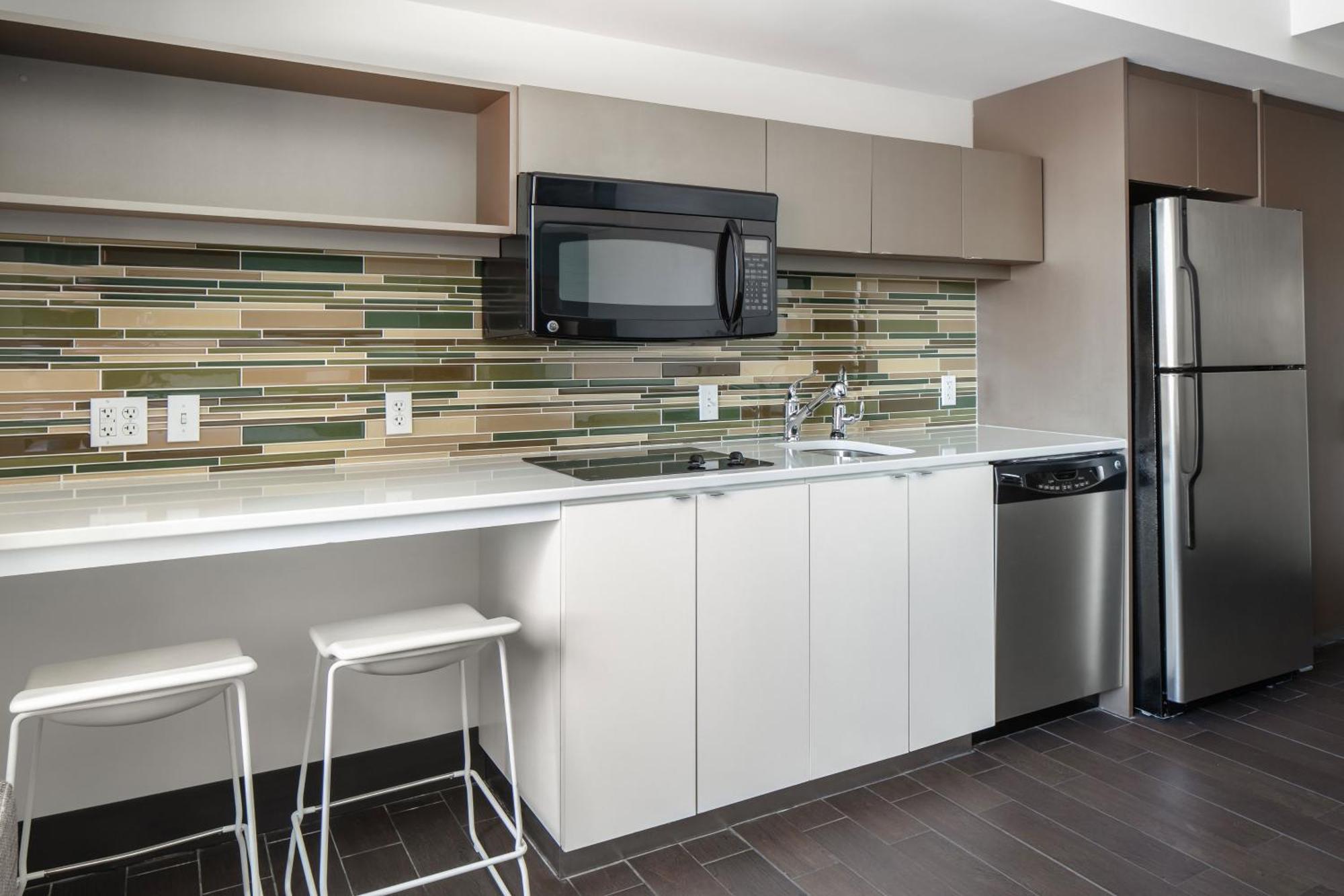 Element Omaha Midtown Crossing Hotel Екстериор снимка