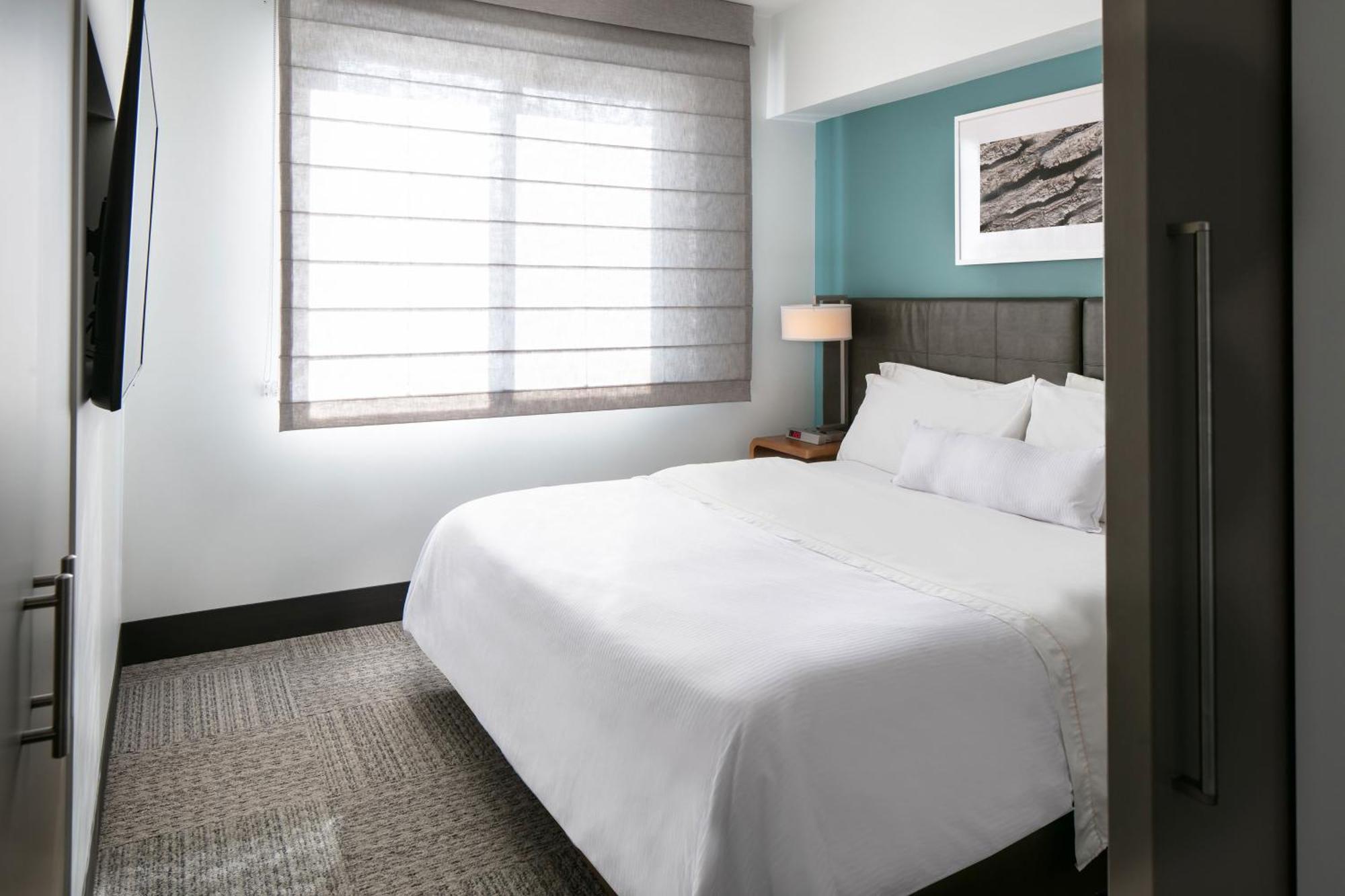 Element Omaha Midtown Crossing Hotel Екстериор снимка