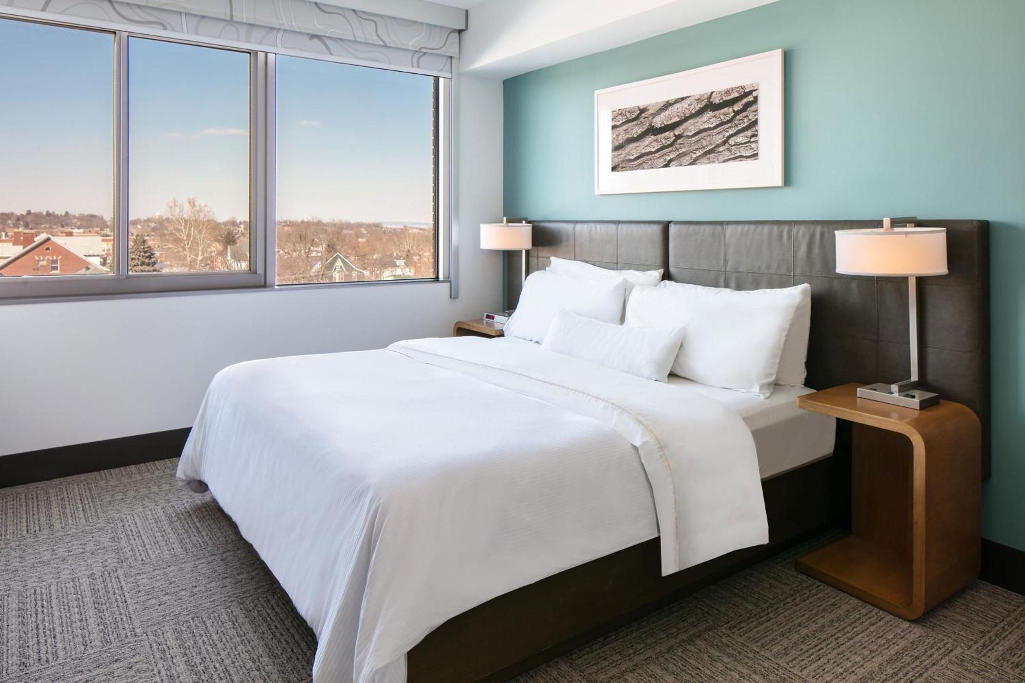 Element Omaha Midtown Crossing Hotel Екстериор снимка
