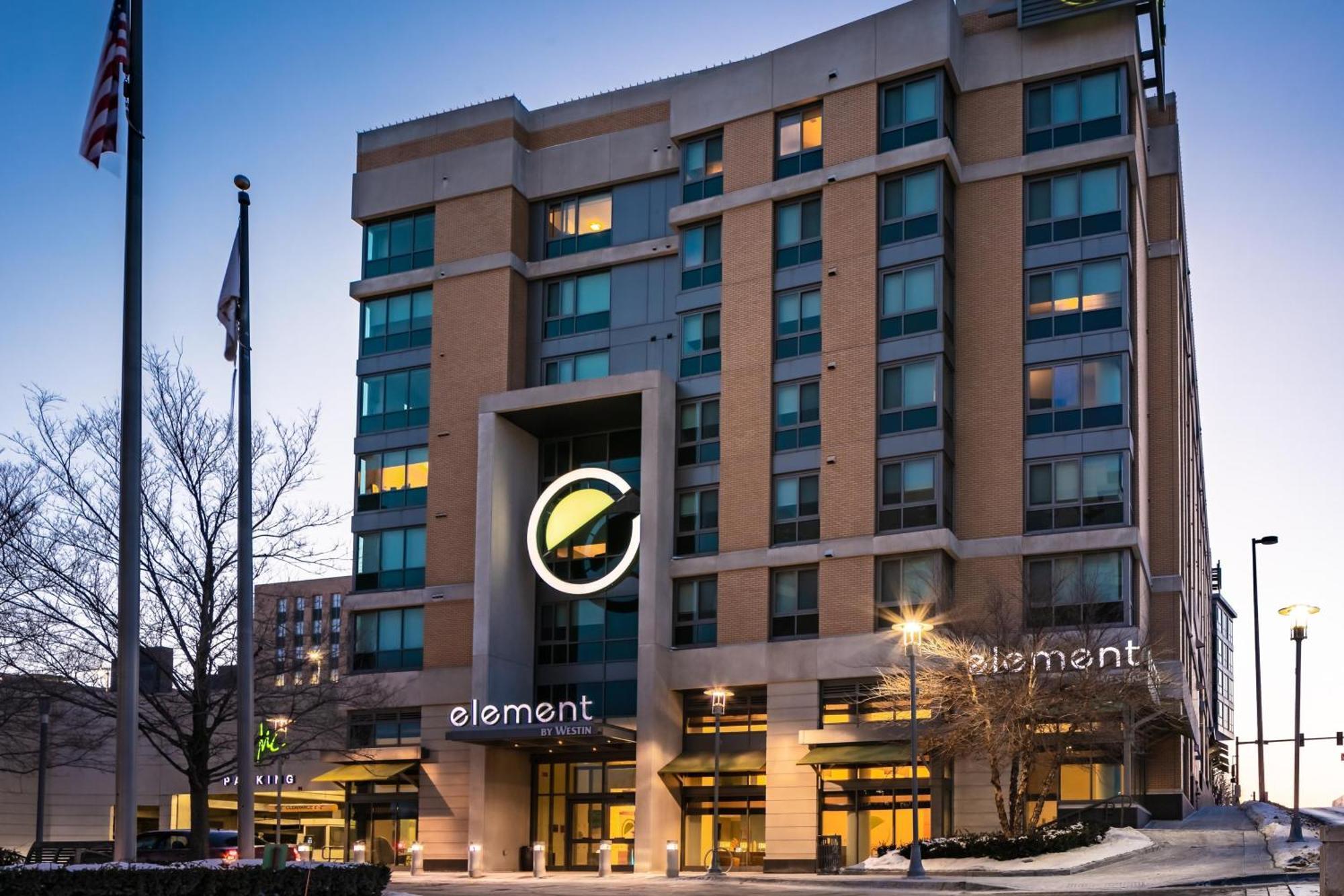 Element Omaha Midtown Crossing Hotel Екстериор снимка
