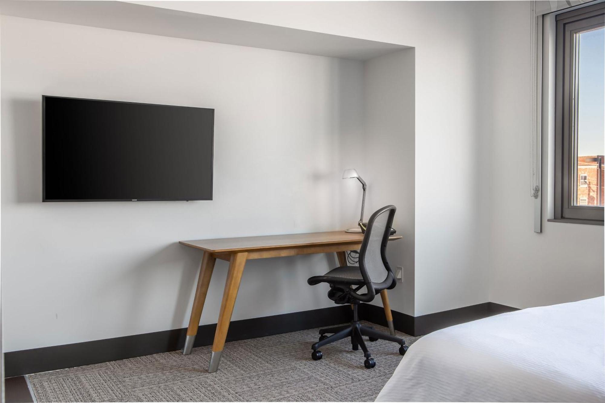 Element Omaha Midtown Crossing Hotel Екстериор снимка