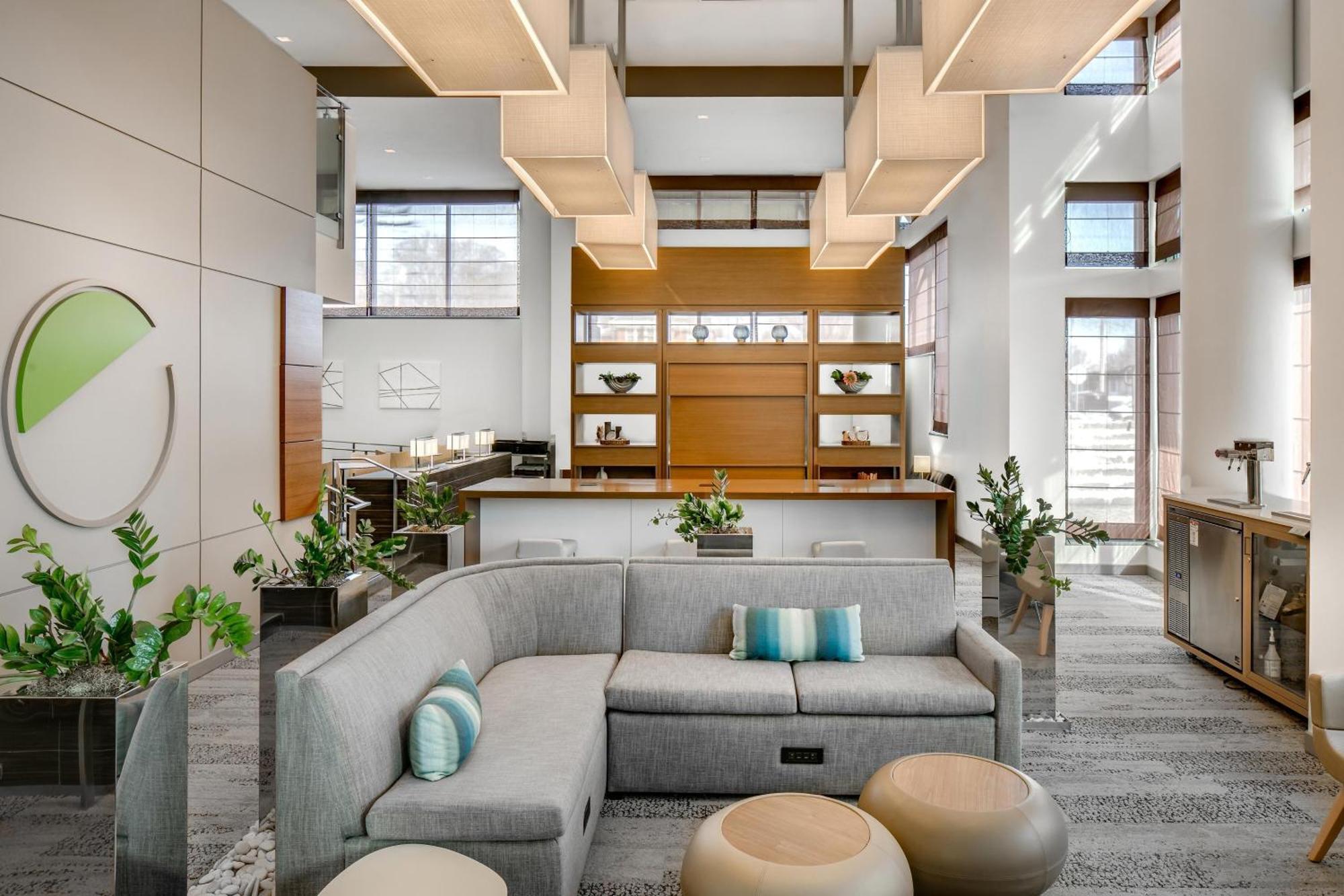 Element Omaha Midtown Crossing Hotel Екстериор снимка