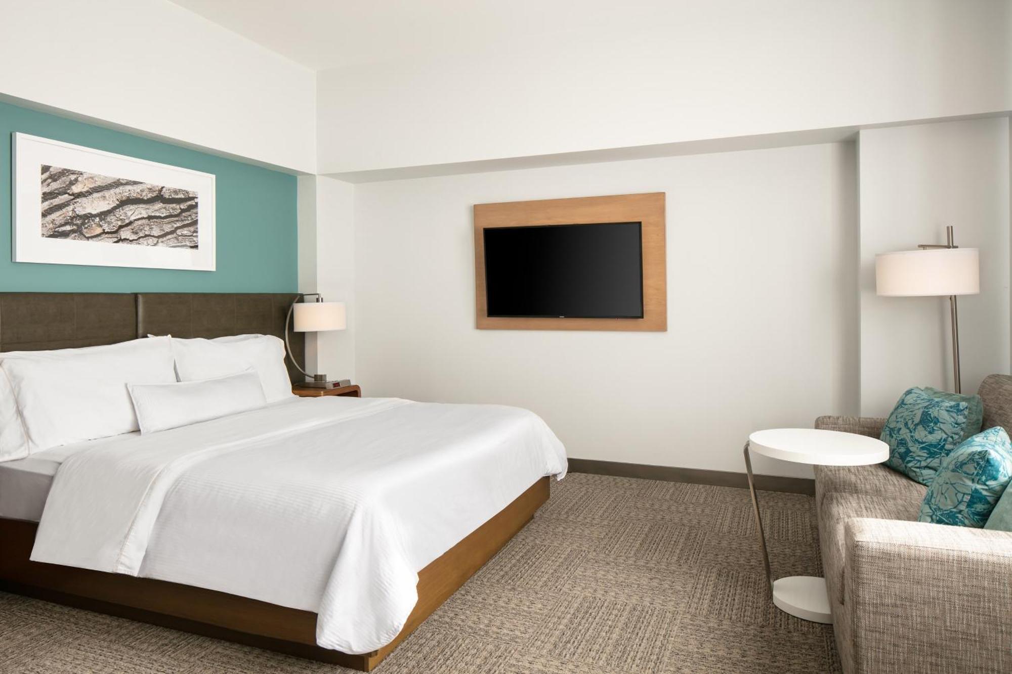 Element Omaha Midtown Crossing Hotel Екстериор снимка
