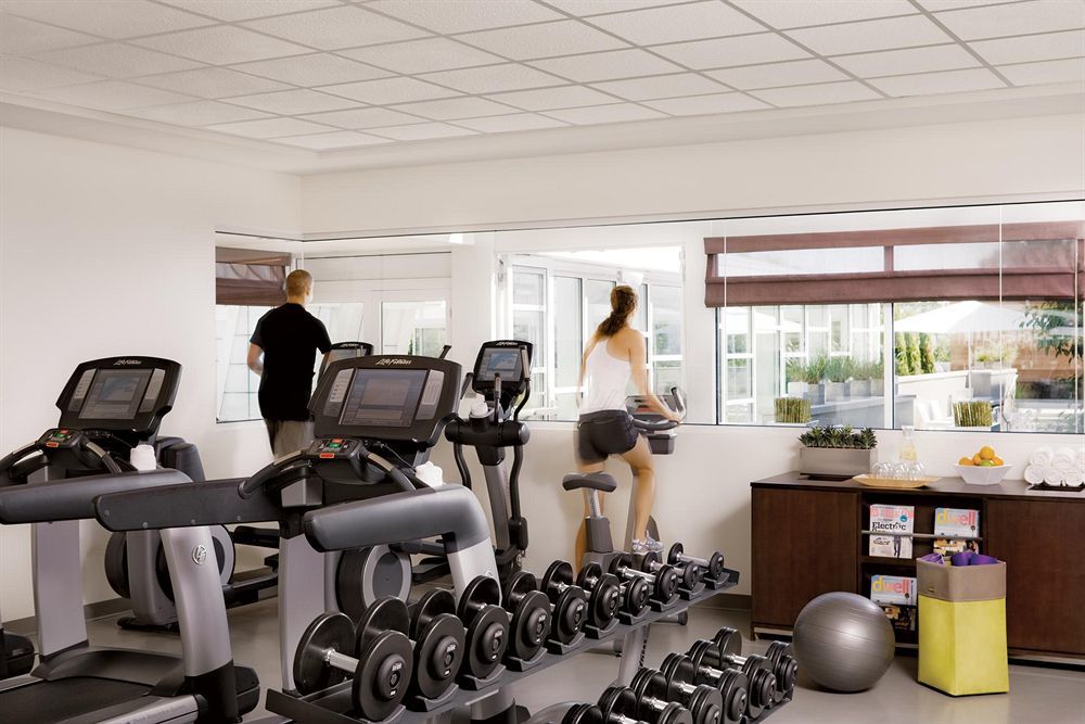 Element Omaha Midtown Crossing Hotel Екстериор снимка