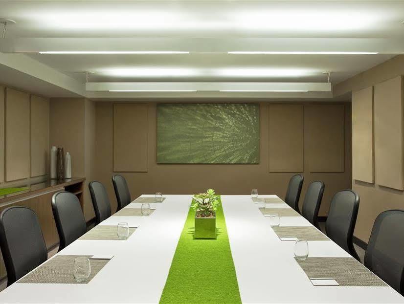 Element Omaha Midtown Crossing Hotel Екстериор снимка